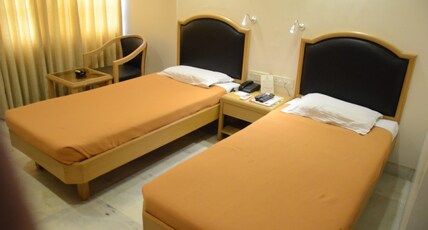 Hotel Yuvraj Room Type - Super Deluxe Room