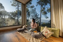 SaffronStays The Unwind Chalet: Majestic Suite