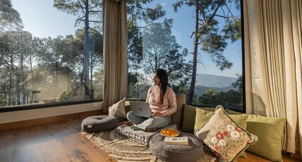 SaffronStays The Unwind Chalet: Majestic Suite Room Type - SaffronStays The Unwind Chalet: Majestic Suite