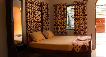 The Snehalata HomeStay Room Type - Deluxe Room