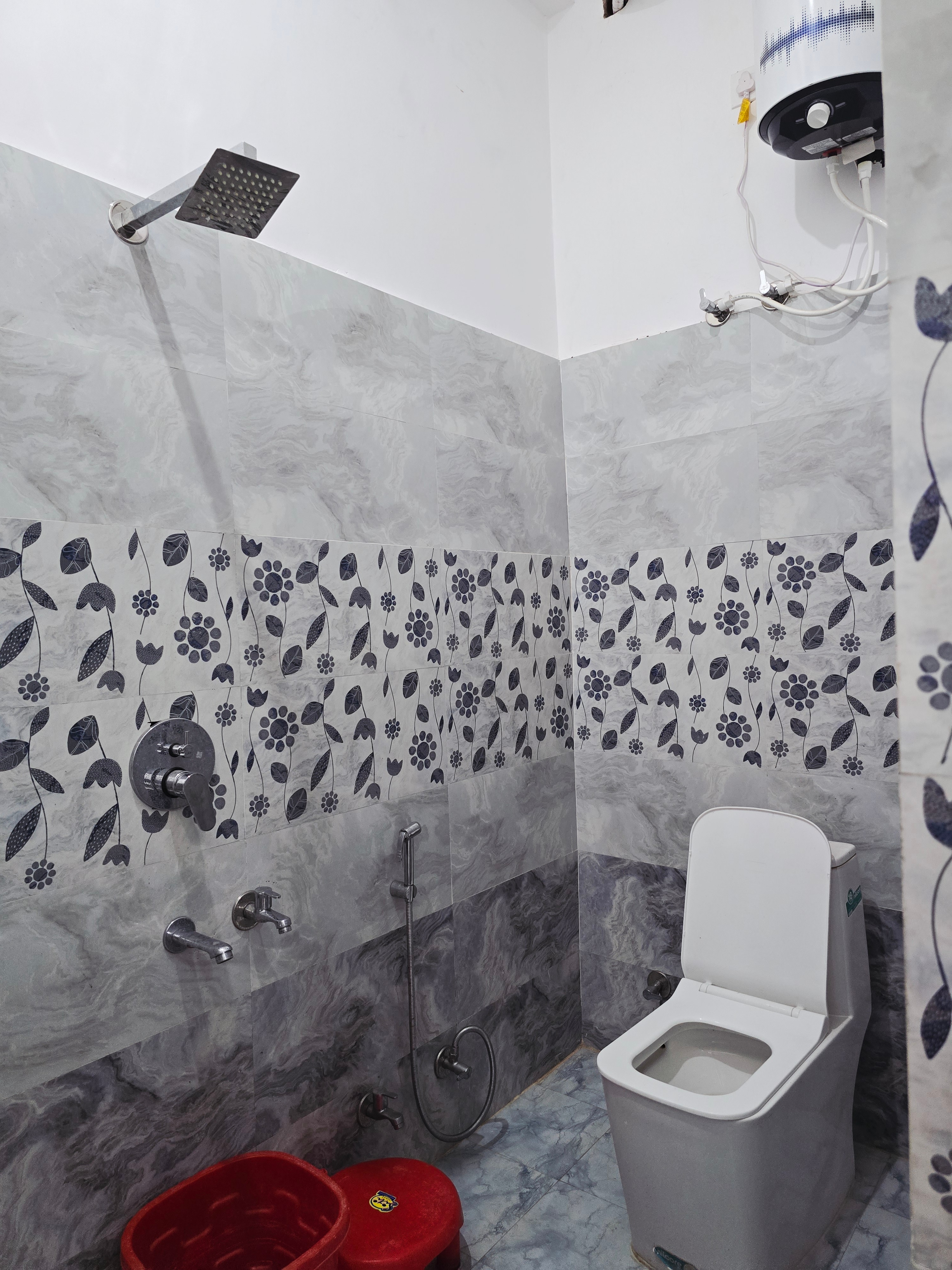 Parth Guest House - Tap to explore photos