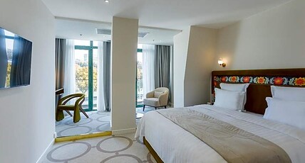 Hotel Ambassadori ,Near Meidan Bazaar Room Type - Superior Room
