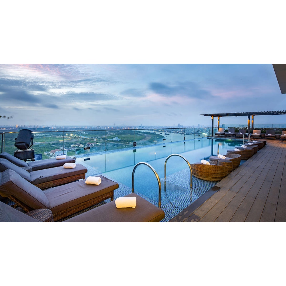 Liberty Central Saigon Riverside Hotel - Tap to explore photos