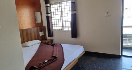 SV Residency Room Type - Deluxe double room