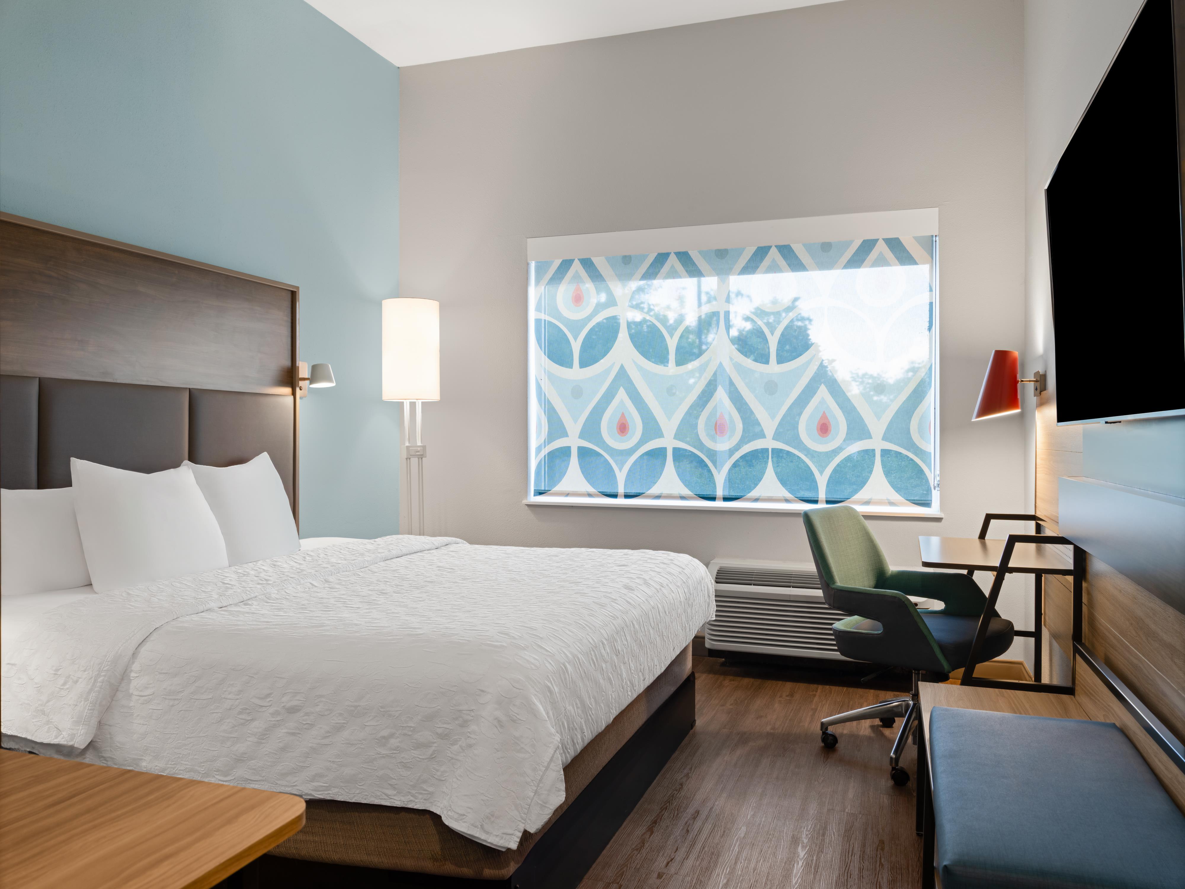 Tru by Hilton Lake Charles - Tap to explore photos
