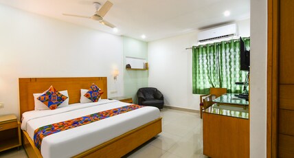FabHotel A&M - Nr. LV Prasad Institute, Banjara Hills Room Type - Premium Room
