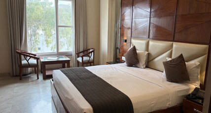 Hotel West End View Room Type - Deluxe Rooms | Garden view