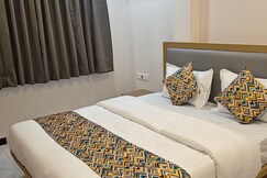 Gateway Oasis Residency