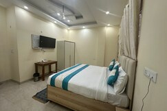 Address of Restin Hotel Sector 63A & Sector 62