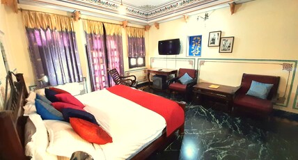 Sajjan Niwas Room Type - Super Deluxe Room