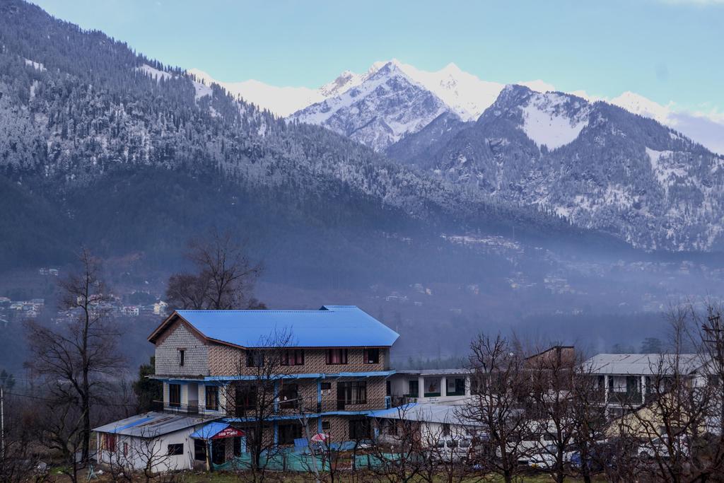 Hotel DeoTibba - Tap to explore photos