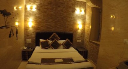 Oliver Hotel Room Type - Executive Room
