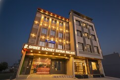 FabHotel Shree Radhey Shyam Palace - 500m Khatushyam Temple