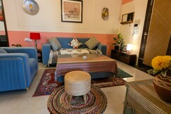 2 BHK in City Center Perfect for Get togethers