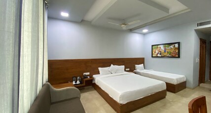RSG Resort Room Type - Super Deluxe (Triple Bed Room)