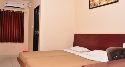 Hotel Sangam Residancy Room Type - DELUX ROOM Hotel Sangam Residancy Room Type - DELUX ROOM
