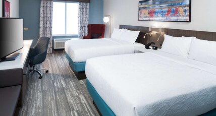 Hilton Garden Inn Madison Downtown, WI Room Type - 2 QUEEN BEDS