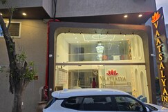 Hotel Vaatsalya Inn