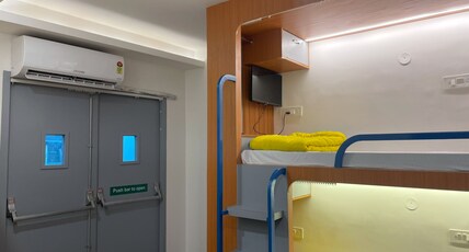 Joey's Hostel Room Type - Bed in Two Beded Luxury dorm