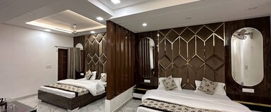Hotel Seeta Since 1965 | 30 seconds walk to Golden Temple