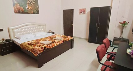 Hotel City Palace And Banquet Hall Room Type - Luxury Room