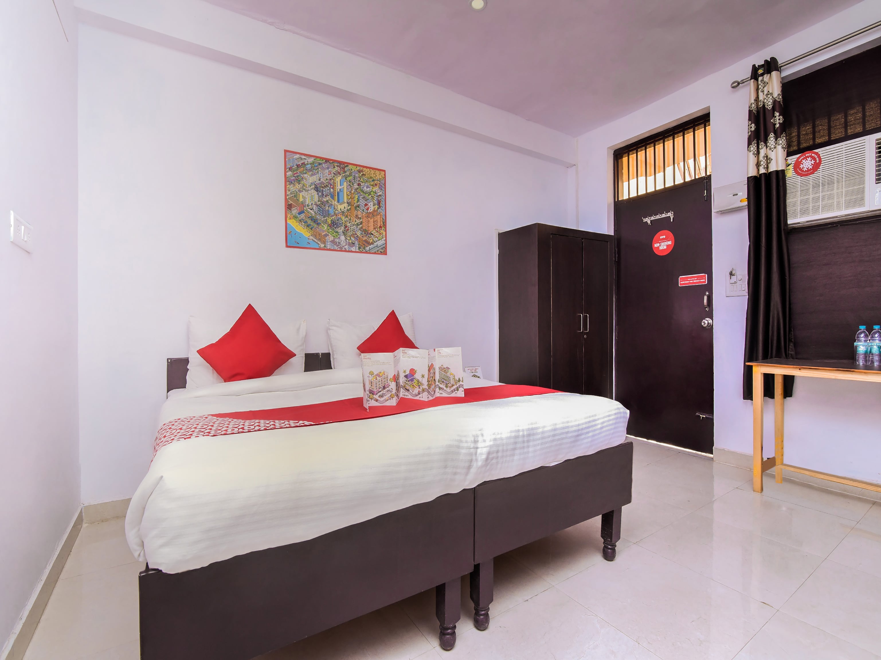 ASHISH RESIDENCY - Tap to explore photos