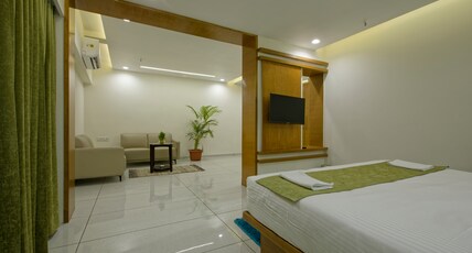HOTEL AURELLIA Room Type - Royal Suite