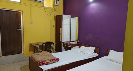 Kanchanjongha Complex Room Type - Twin Bed Room With Airconditioning