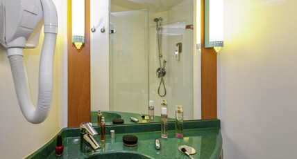 Hotel ibis Longwy Mexy Room Type - Room with 2 single beds equipped with the new bedding