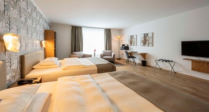 Best Western Plus iO Hotel Room Type - 2 Queen Beds, Comfort Room, Desk, Safe, Sound Proof Windows, Wi-Fi, Air-Conditioned