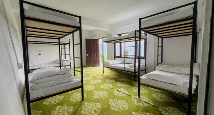 CASA - Your Home, Far Away Room Type - 8-Bed Mixed Dorm