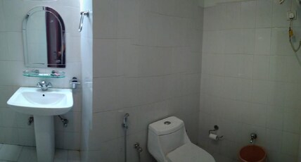 hotel saramati Room Type - Premium Deluxe large bedded  Room