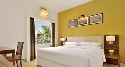 Four Points by Sheraton Mahabalipuram Resort & Convention Center Room Type - Guest room, 1 King, Garden view, Balcony Four Points by Sheraton Mahabalipuram Resort & Convention Center Room Type - Guest room, 1 King, Garden view, Balcony