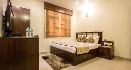 Hotel Grand Park Inn, Karol Bagh Room Type - Deluxe AC Room