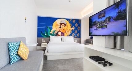 YELLO Hotel Kuta Beachwalk Bali (BEACHFRONT HOTEL) Room Type - YELLO Urban