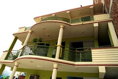 Brahmguru Resort