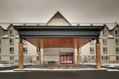 Holiday Inn Express & Suites - Lincoln East - White Mountains