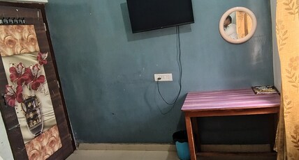 Hotel Heaven Sky Room Type - Standard Room with Queen Bed Room No - 209