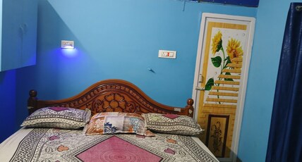 Surukuttyyatra Home Stay  Room Type - Bedroom 6