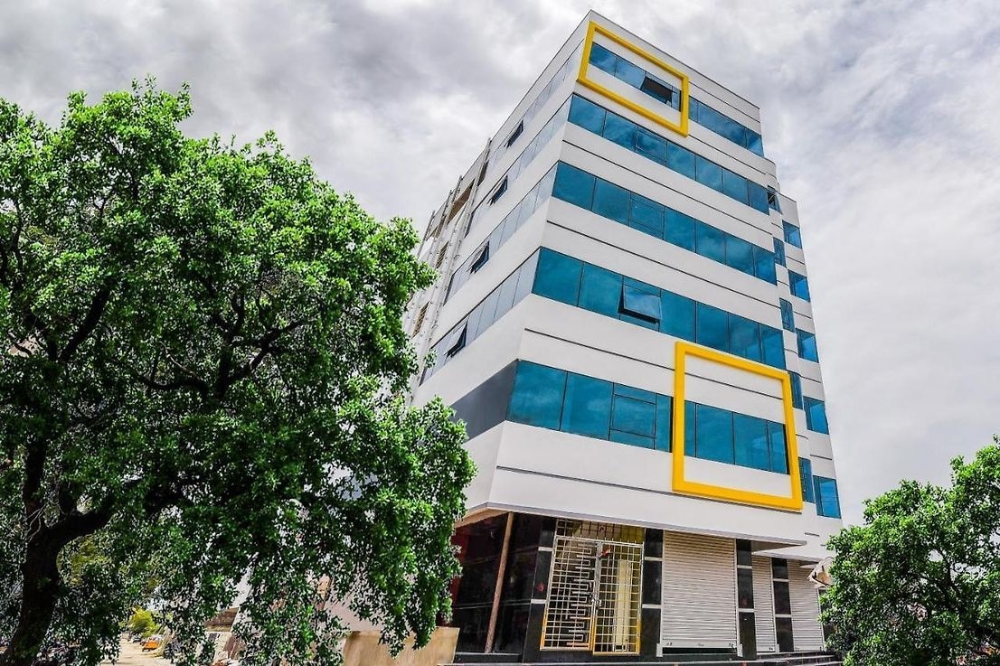 Hotel Raajas Grand - Tap to explore photos