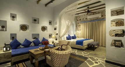 The Quila Udaipur By Aayor Luxury Room Type - Luxury Pool Villa with Jacuzzi The Quila Udaipur By Aayor Luxury Room Type - Luxury Pool Villa with Jacuzzi