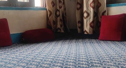 Hotel O POP Maryam Homestay Room Type - Classic