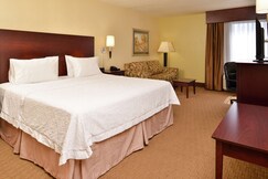 Hampton Inn by Hilton Staunton