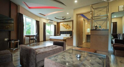 Club Nirvana Boutique Resort (Pure-Veg) Room Type - Royal Suite Room