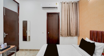 Super Townhouse Sector 13 Gurgaon Room Type - Classic