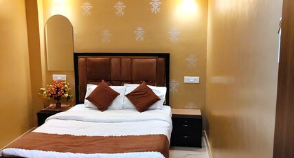 Sri Kunj Villa Home Stay Room Type - Bedroom 103