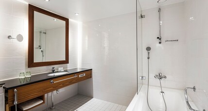 Crowne Plaza HELSINKI Room Type - Standard Room