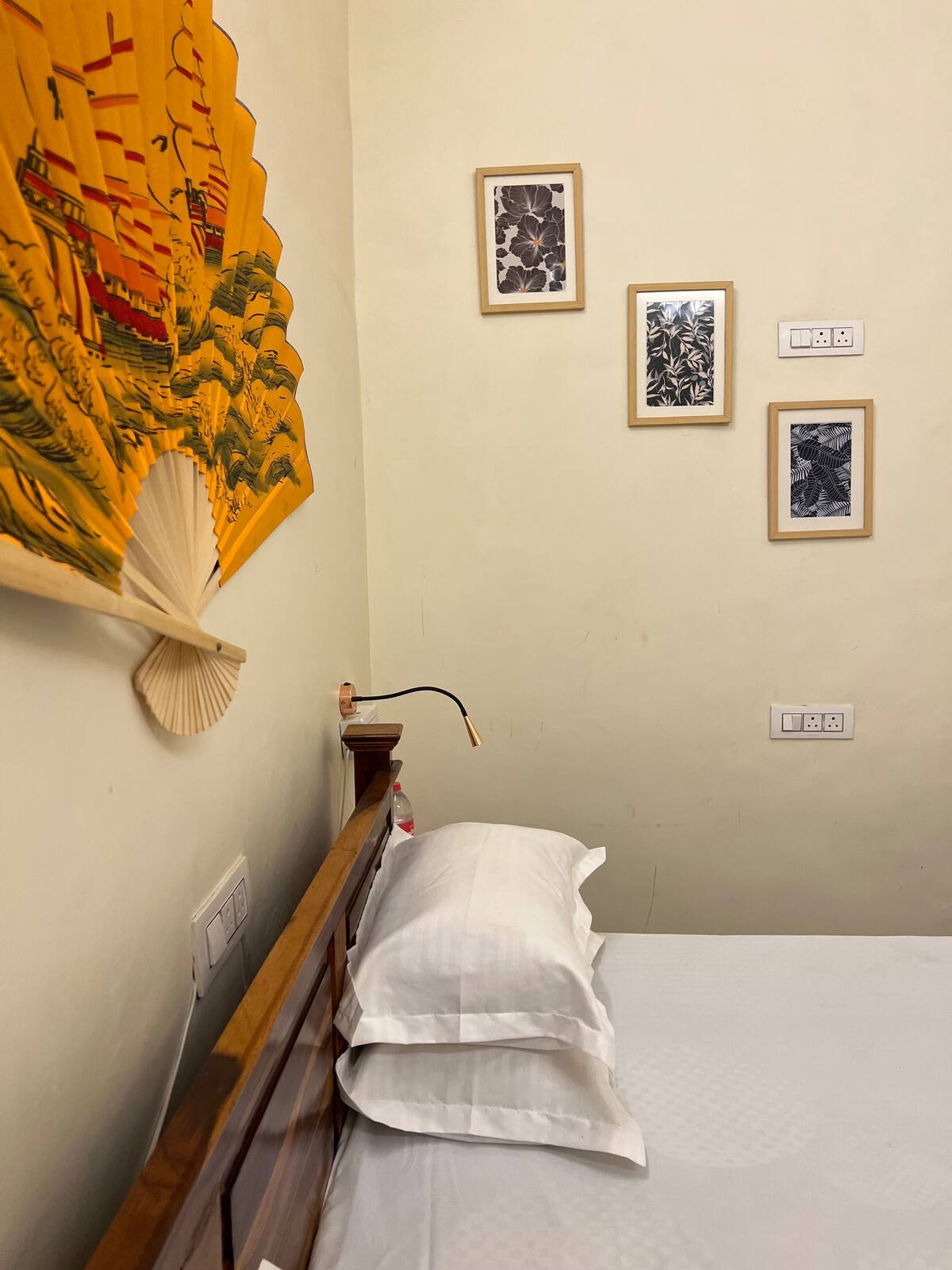 Tosh Dorms and Rooms - Tap to explore photos