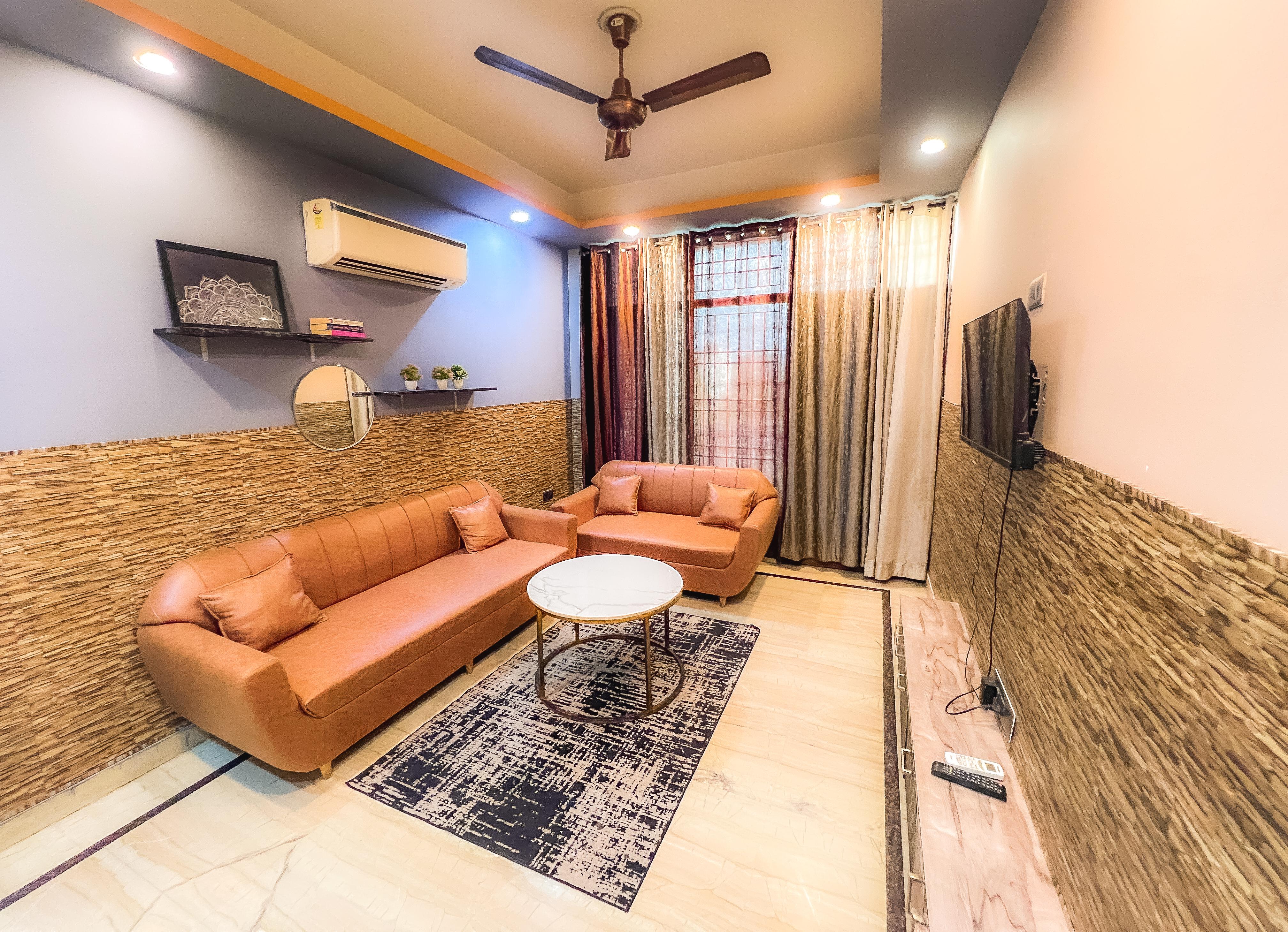 Let'stay- 2BHK Suite In Noida - Tap to explore photos