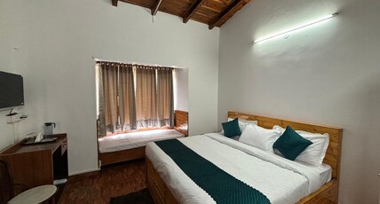 June Valley Luxury Holiday home Room Type - Deluxe Room With Hill View
